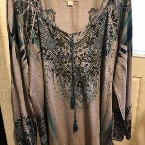 2x green tunic. My Irish blouse:-)